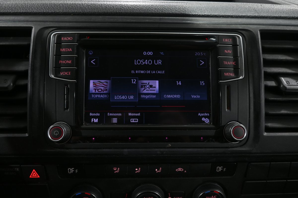 Foto Volkswagen Caravelle 15