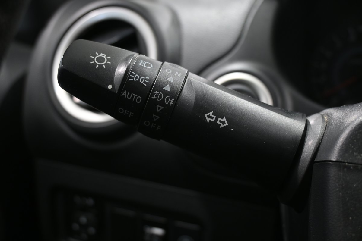 Foto Mitsubishi Space 21