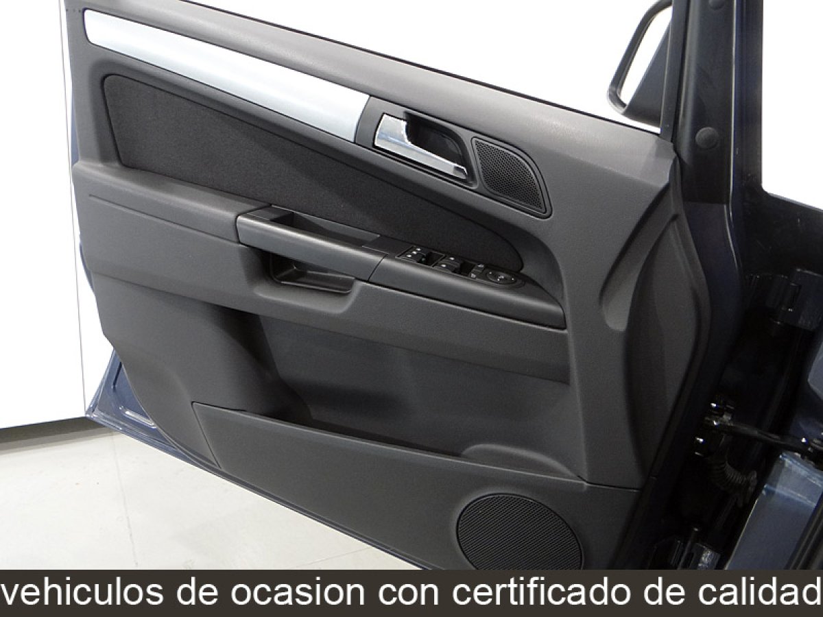 Foto Opel Zafira 24