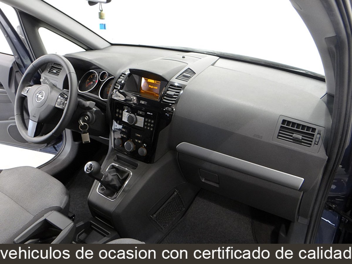 Foto Opel Zafira 25