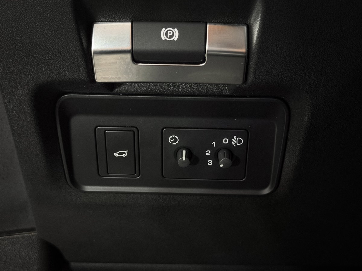 Foto Land Rover Range 30