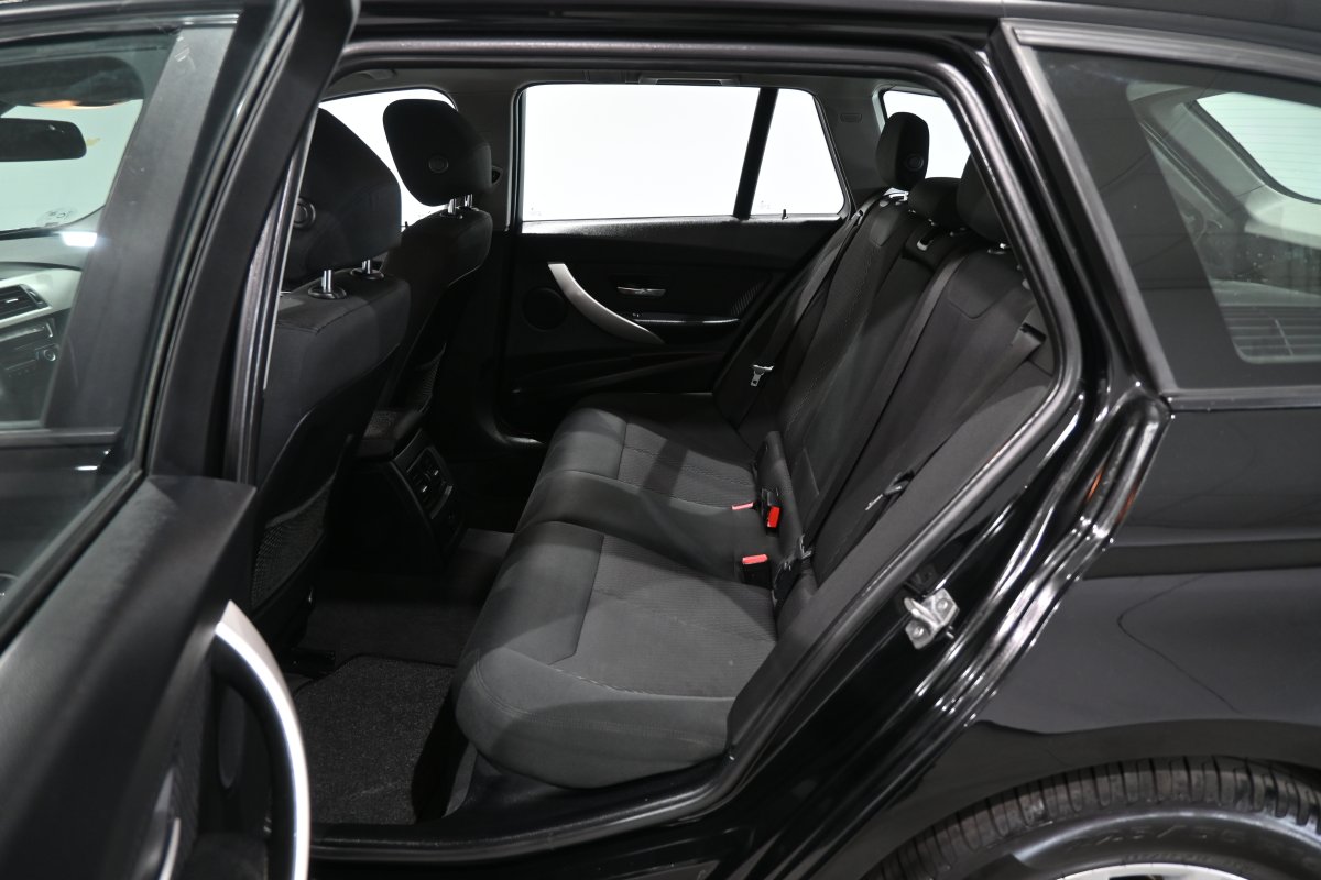 Foto Bmw 318dA 8
