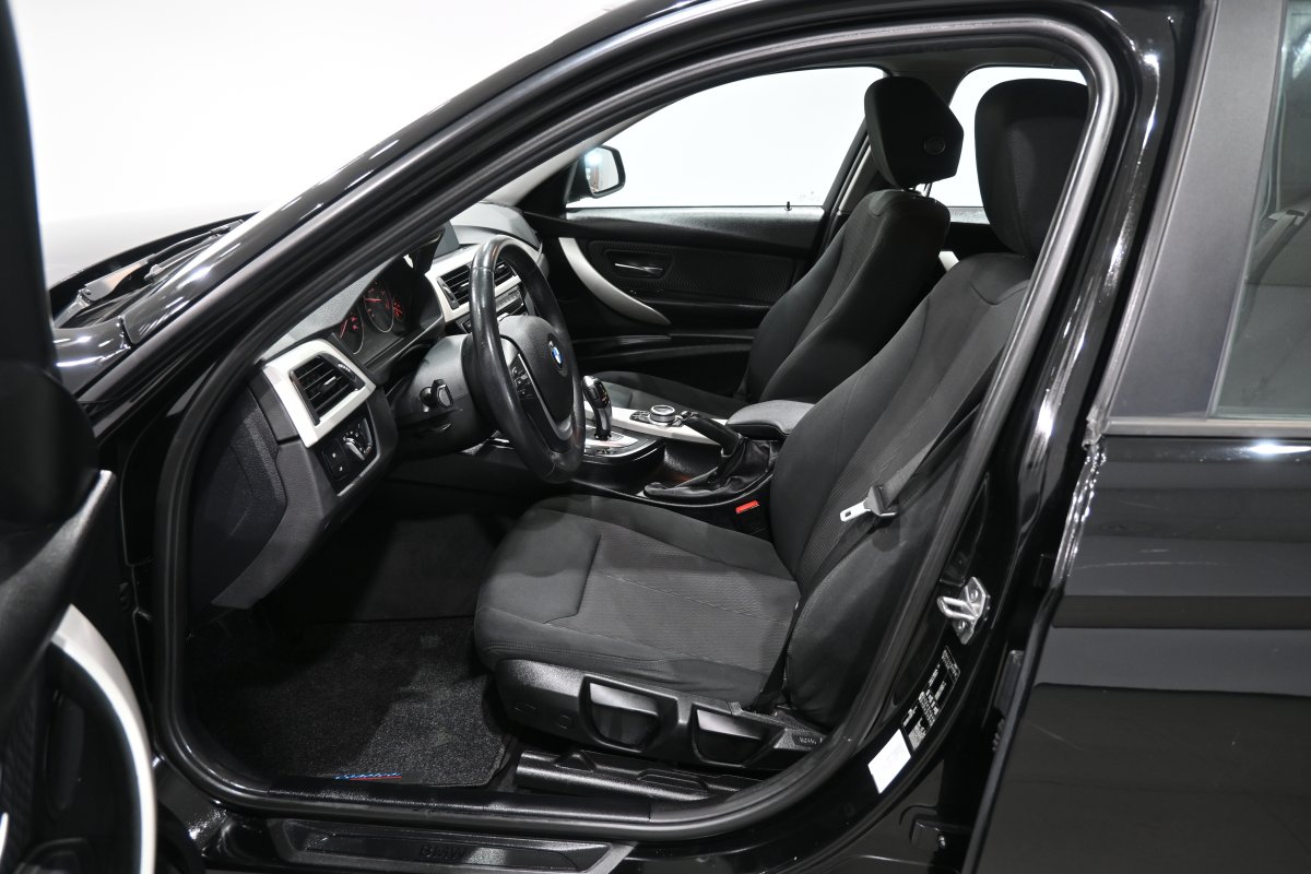 Foto Bmw 318dA 7