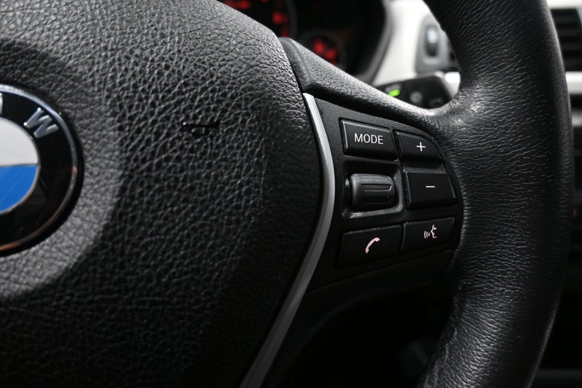 Foto Bmw 318dA 18