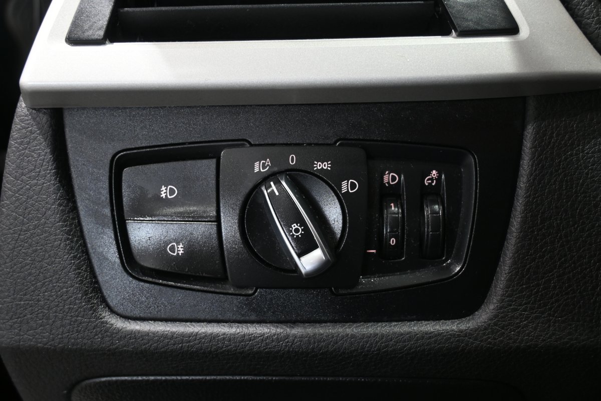 Foto Bmw 318dA 21