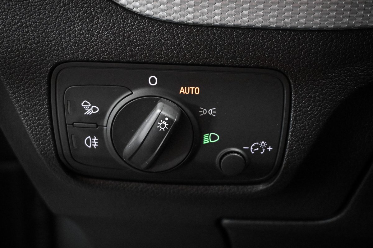 Foto Audi Q2 27
