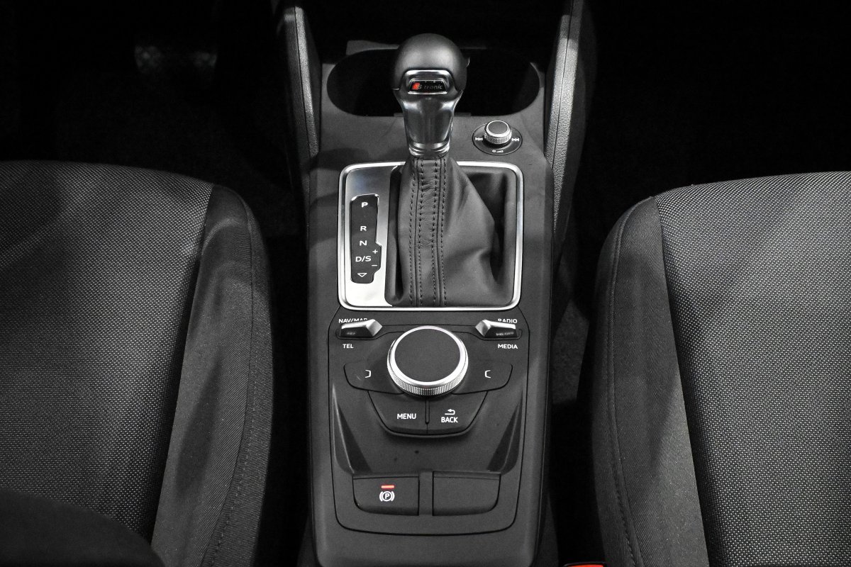 Foto Audi Q2 15