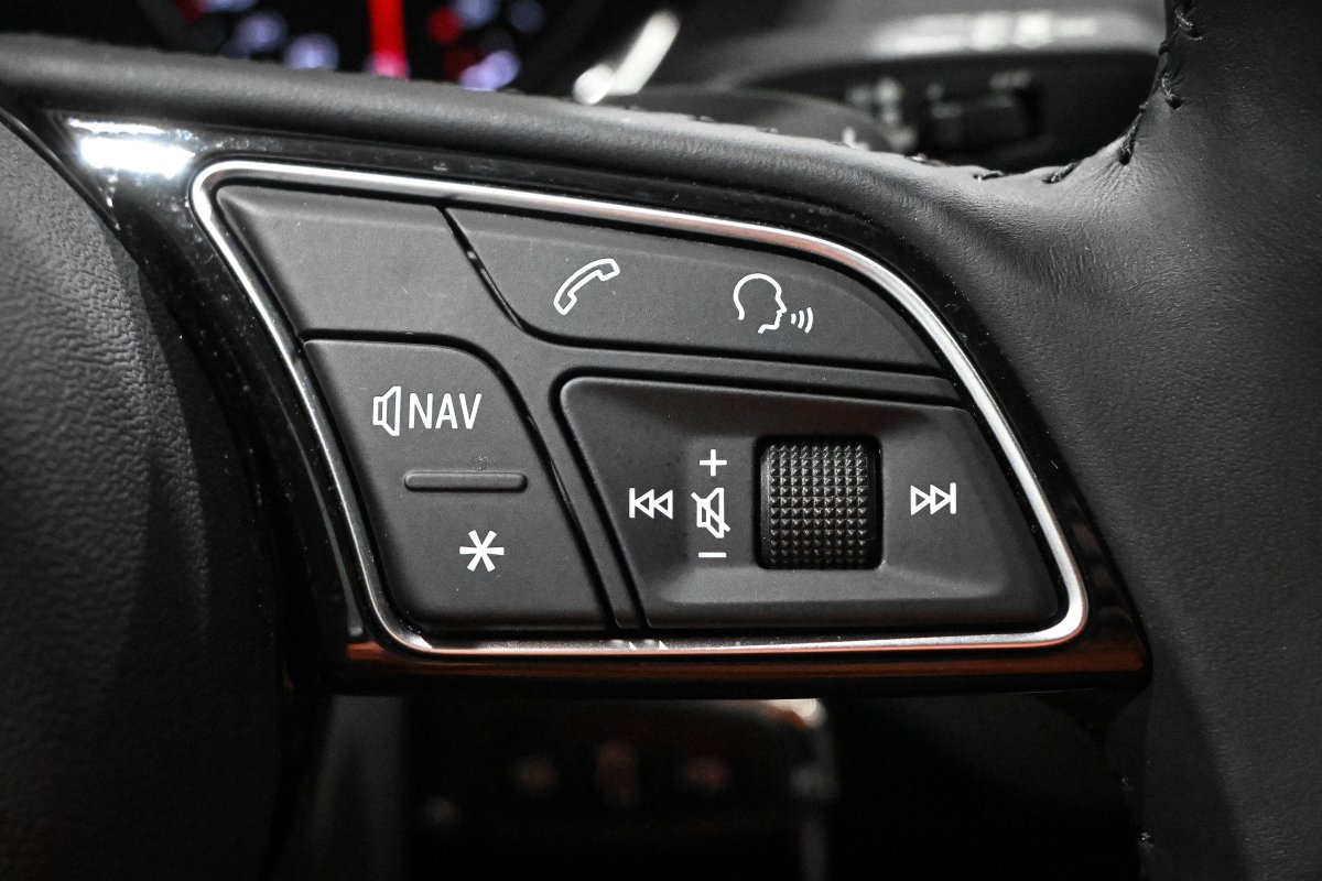 Foto Audi Q2 24