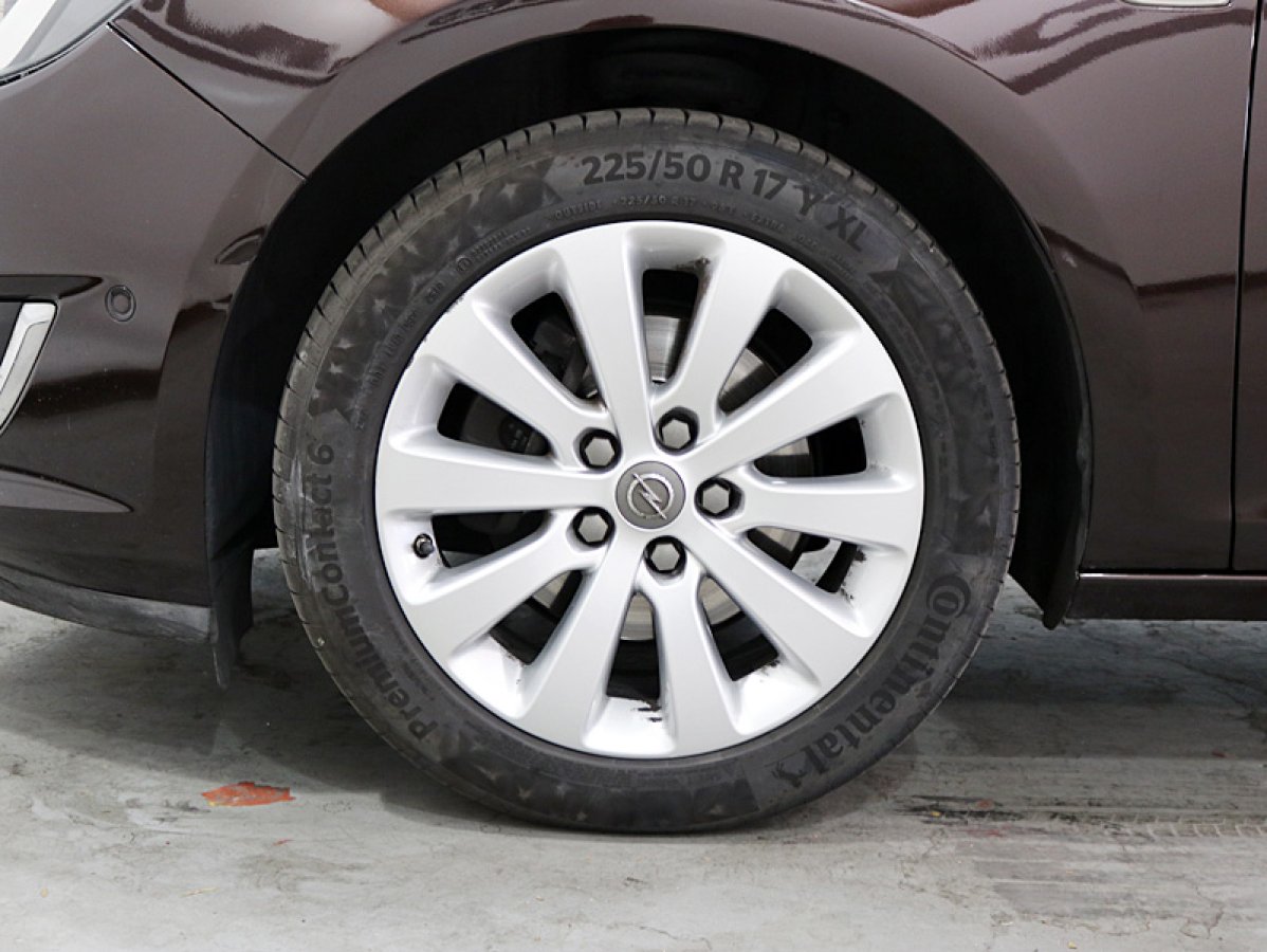 Foto Opel Astra 37