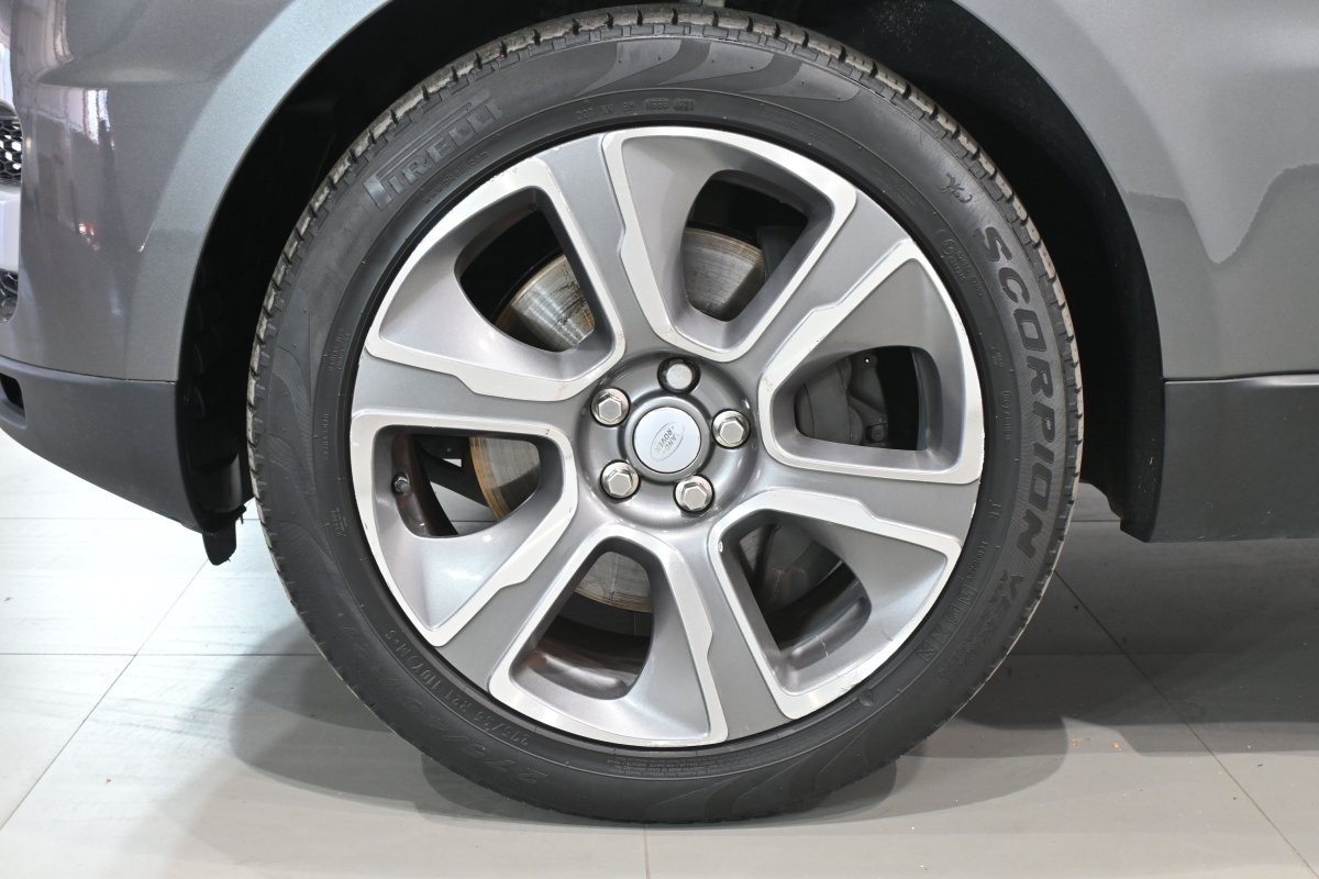 Foto Land Rover Range 34