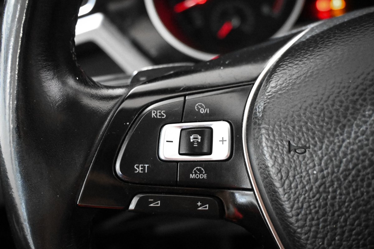 Foto Volkswagen Touran 25