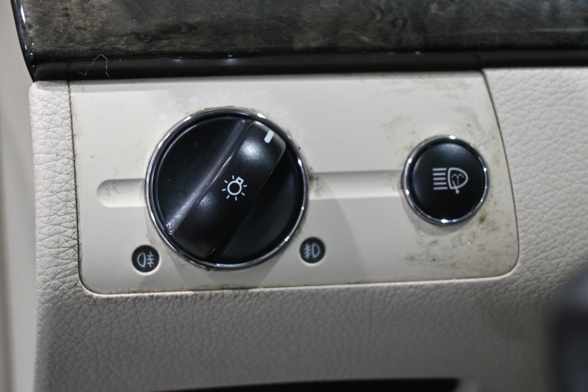 Foto Mercedes-Benz E 24