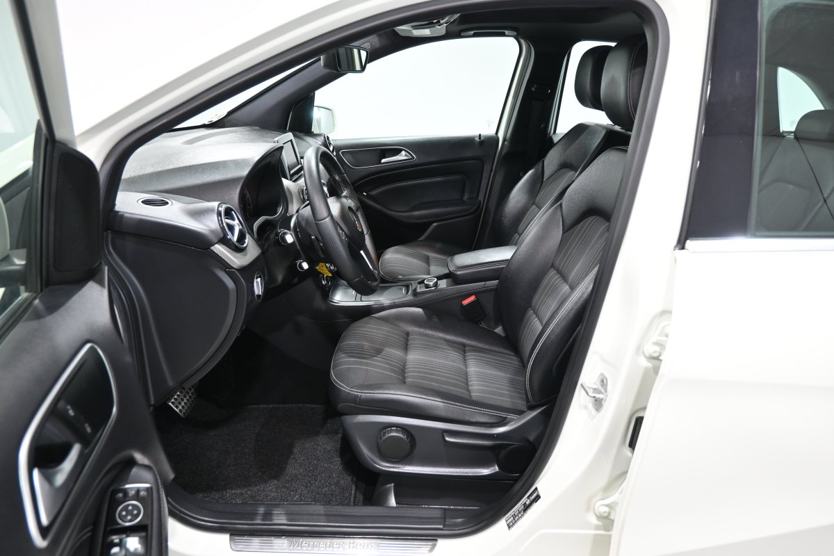 Foto Mercedes-Benz B 11