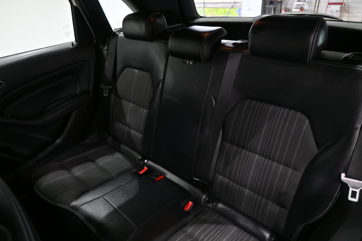 Foto Mercedes-Benz B 12