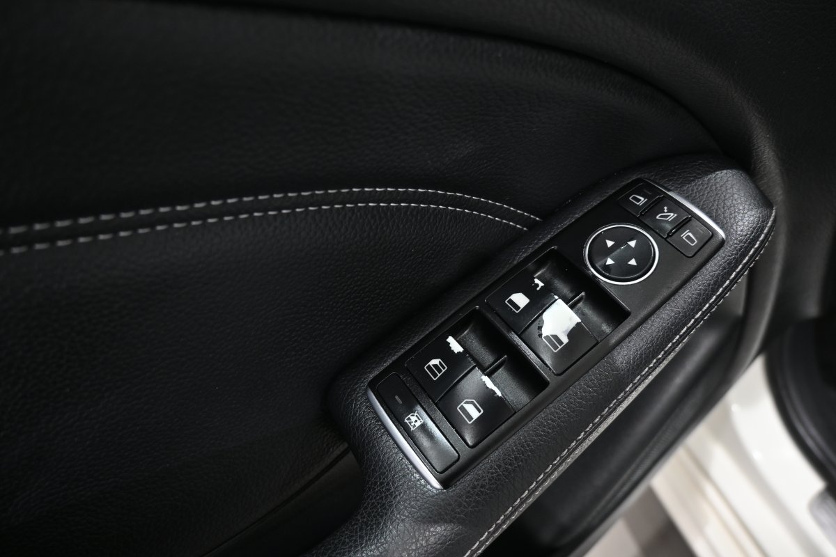 Foto Mercedes-Benz B 27