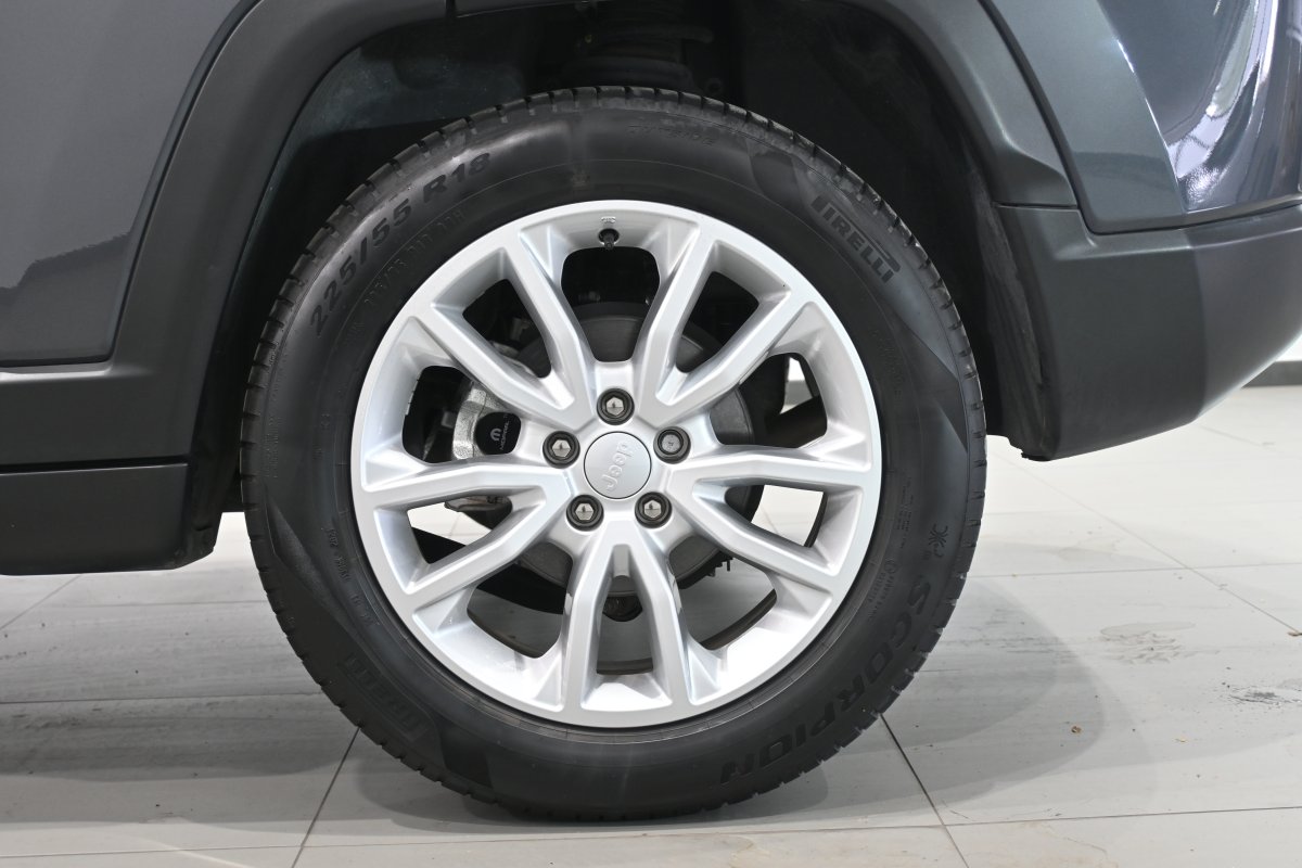 Foto Jeep Compass 29