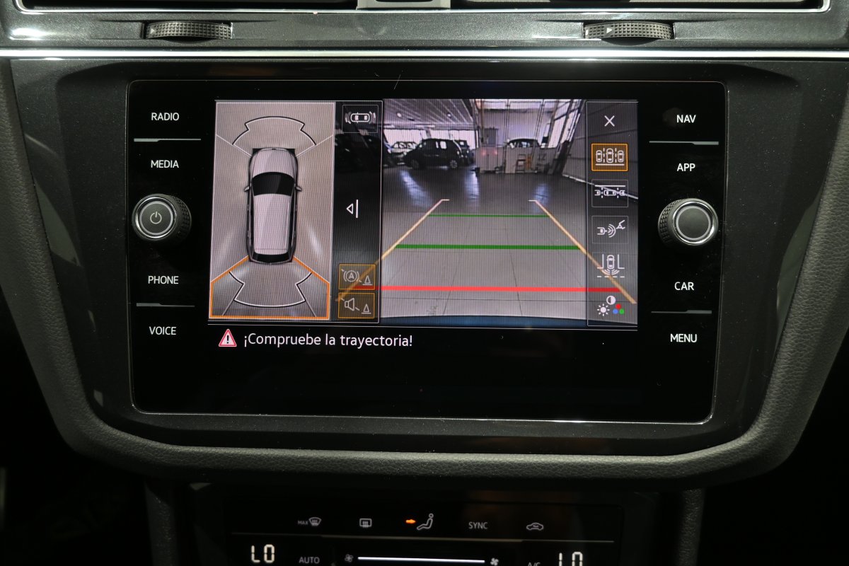 Foto Volkswagen Tiguan 16