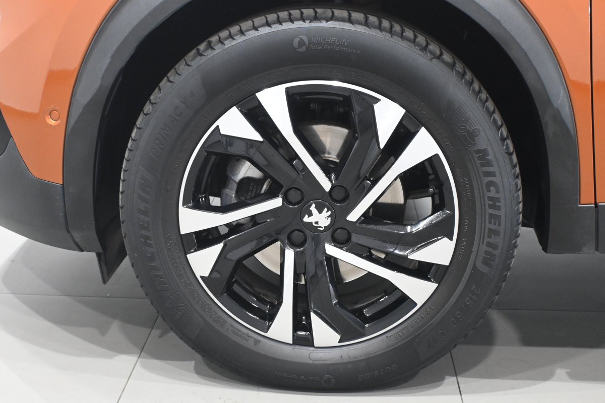 Foto Peugeot 2008 29