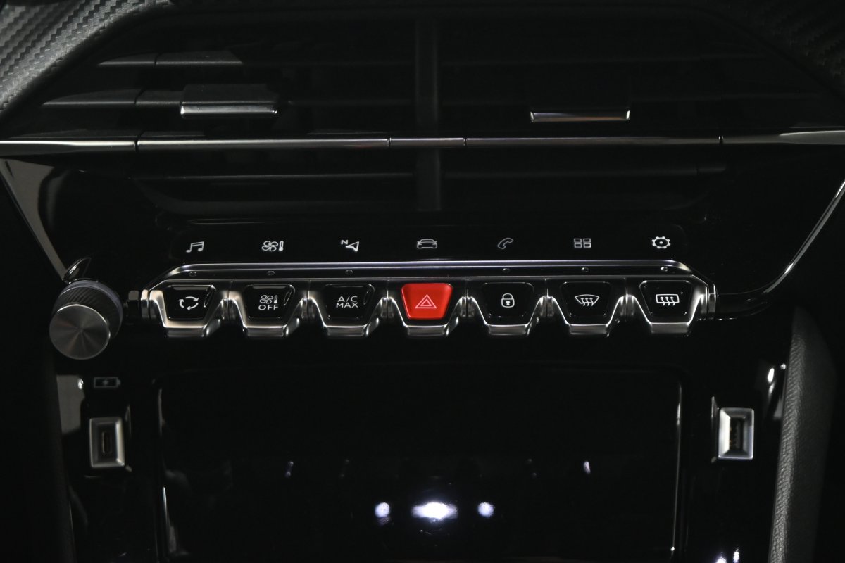 Foto Peugeot 2008 15