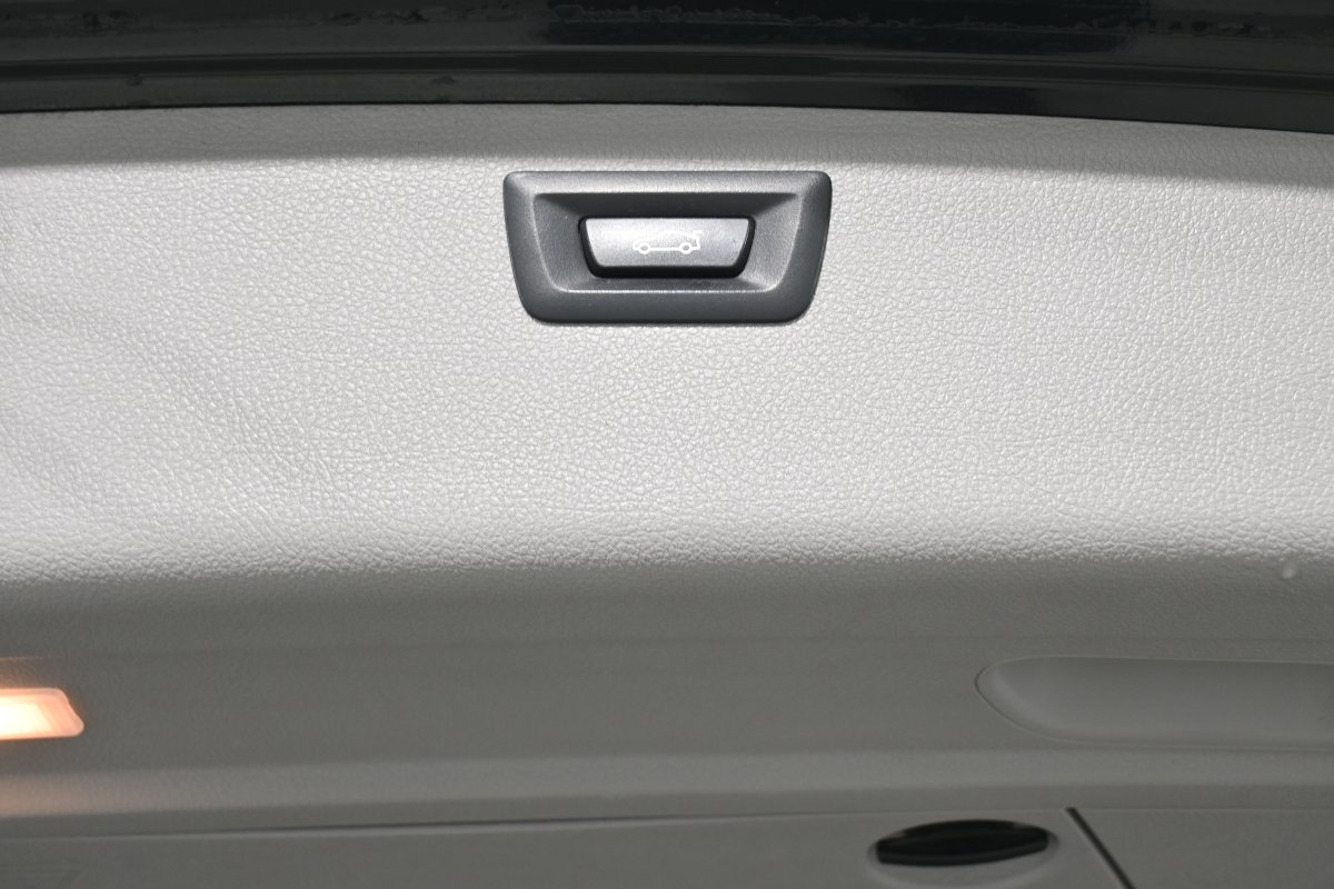 Foto Bmw 318dA 9