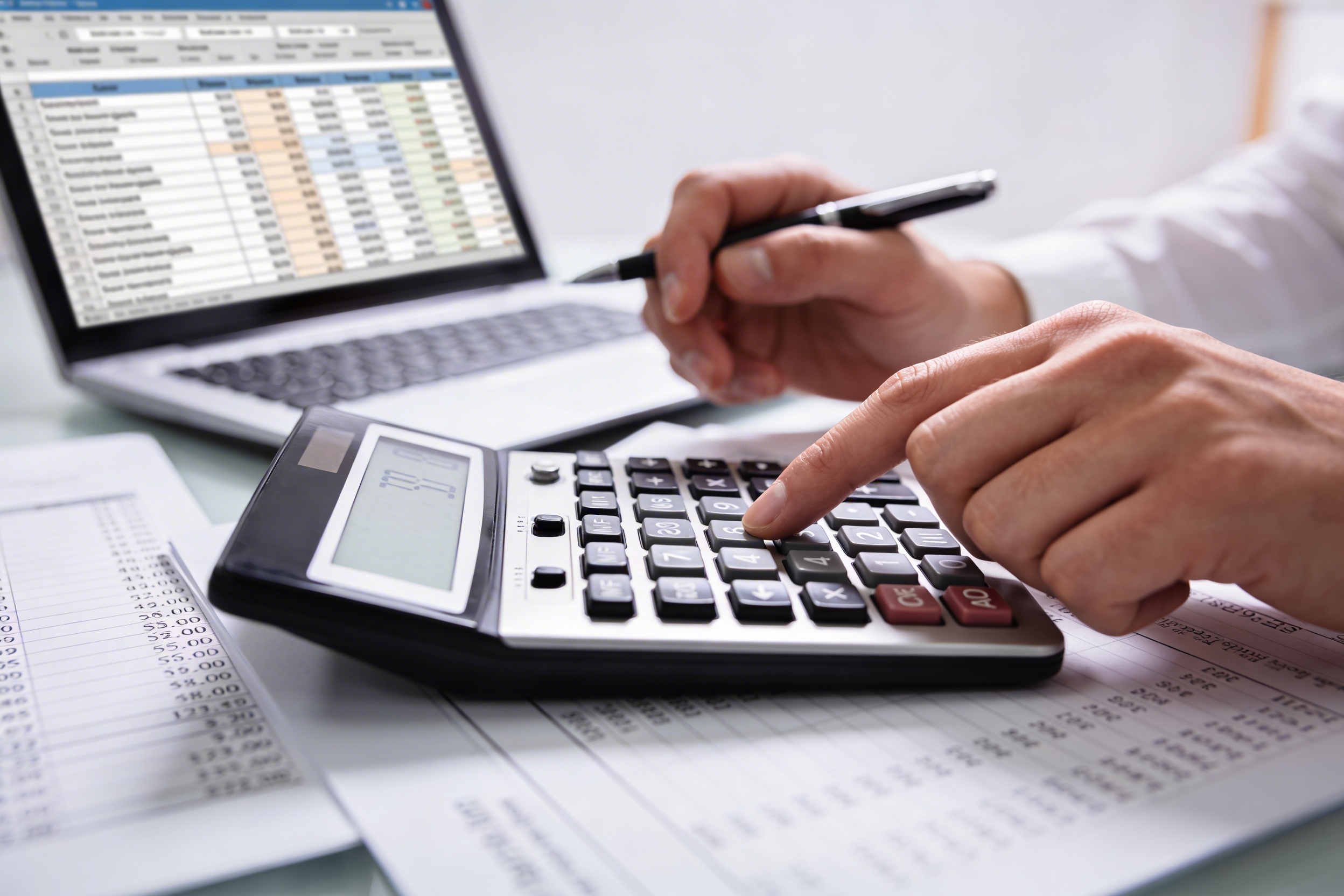 Cómo calcular el coste real de mantener un coche en 2026: guía práctica para compradores